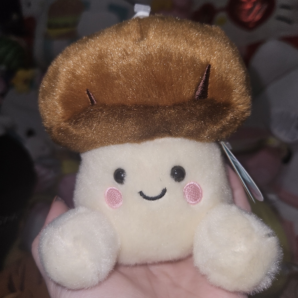 NWT Umami Shiitake Mushroom 🍄 Palm Pals 5" Cravings